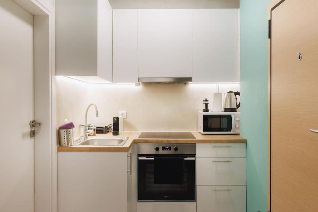 Industrial Semi-basement In Appartamento Atene